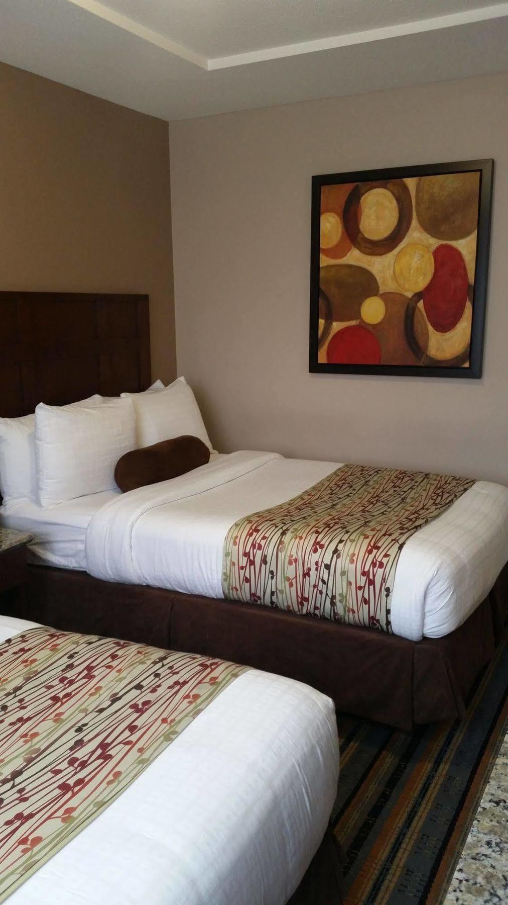 Quality Inn & Suites (Adults Only) Vancouver Exterior foto